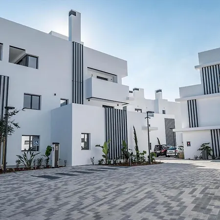 Lae112d - Large Terrace With Stunning Views Estepona